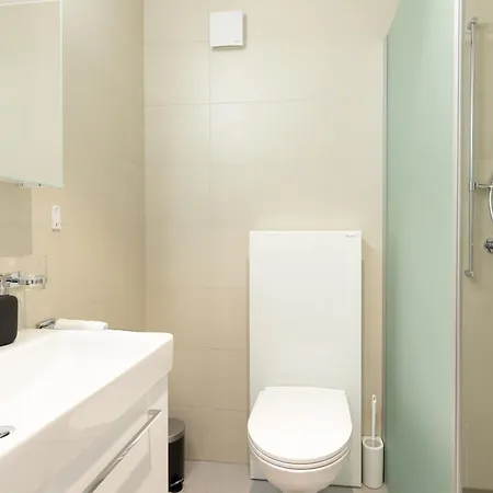 Serviced * Енгельберг