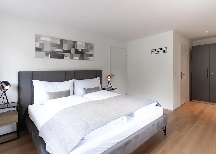 Apartment Serviced *