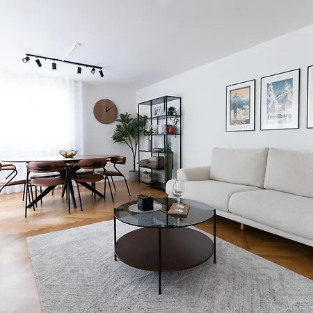 Apartament Serviced