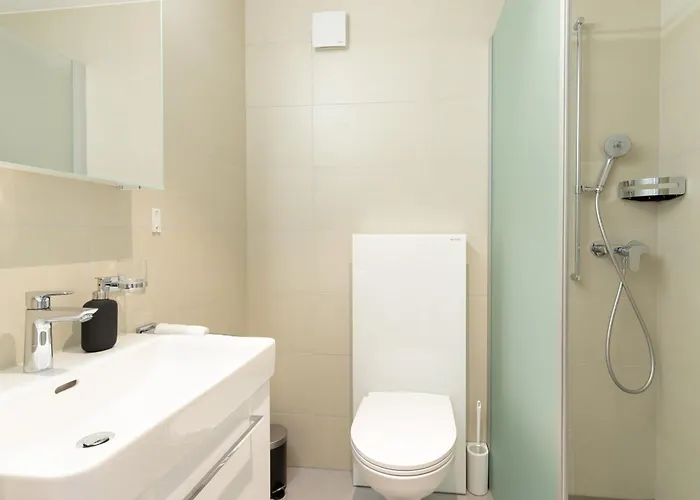 Serviced * אנגלברג